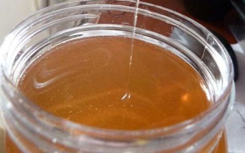 用蜂蜜怎样快速止咳化痰？